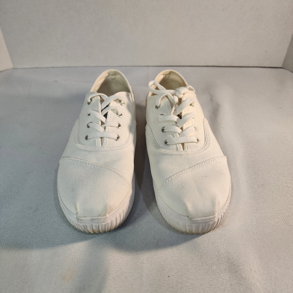 TOMS Women's White Cordones Indio Canvas Sneakers Size 7.5 - Picture 2 of 9